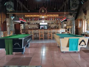 ristanys pub and restaurant shelly beach hibiscus coast pool tables live music